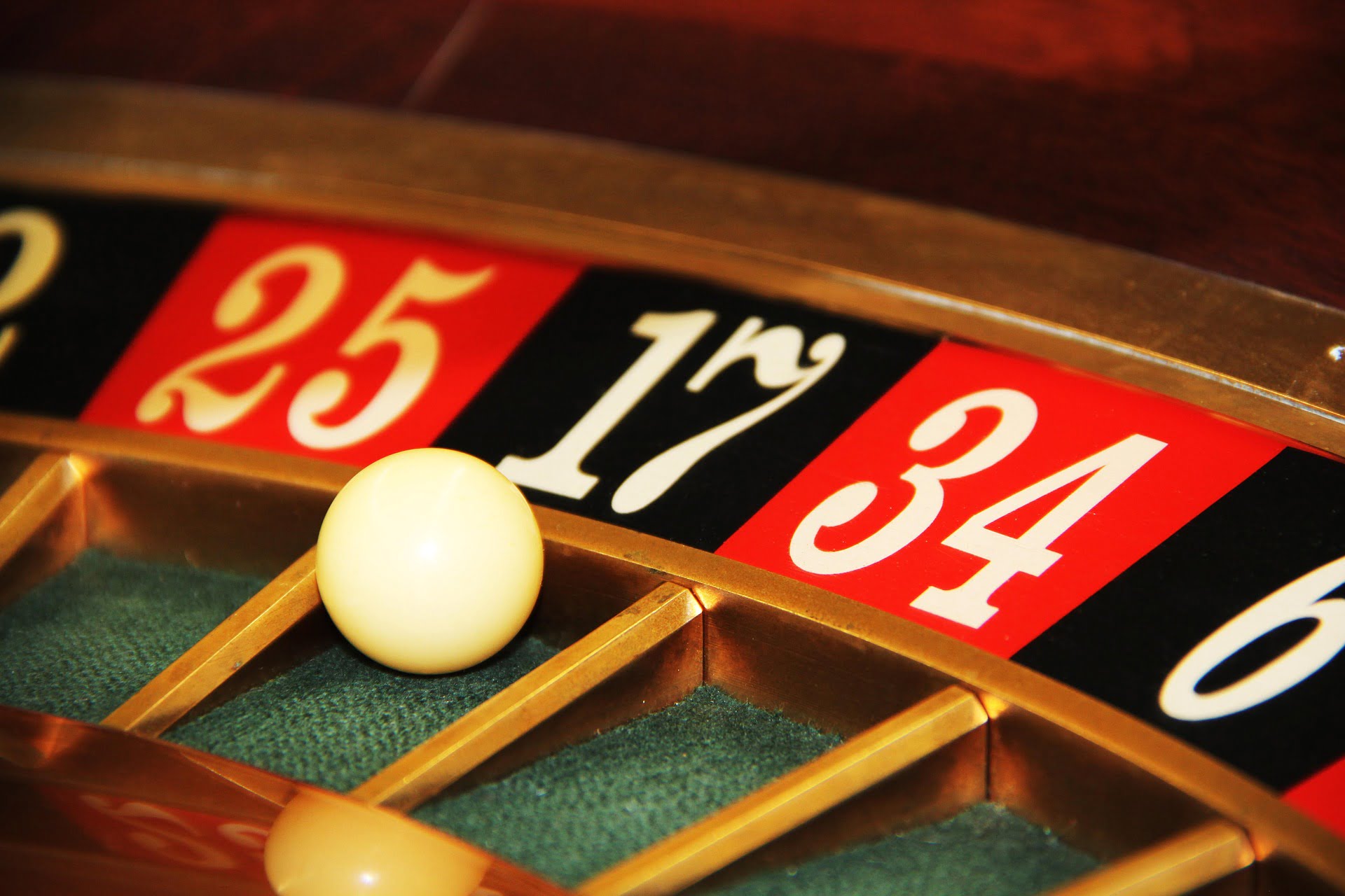 Avoiding The Costly Dangers of Energy Procurement