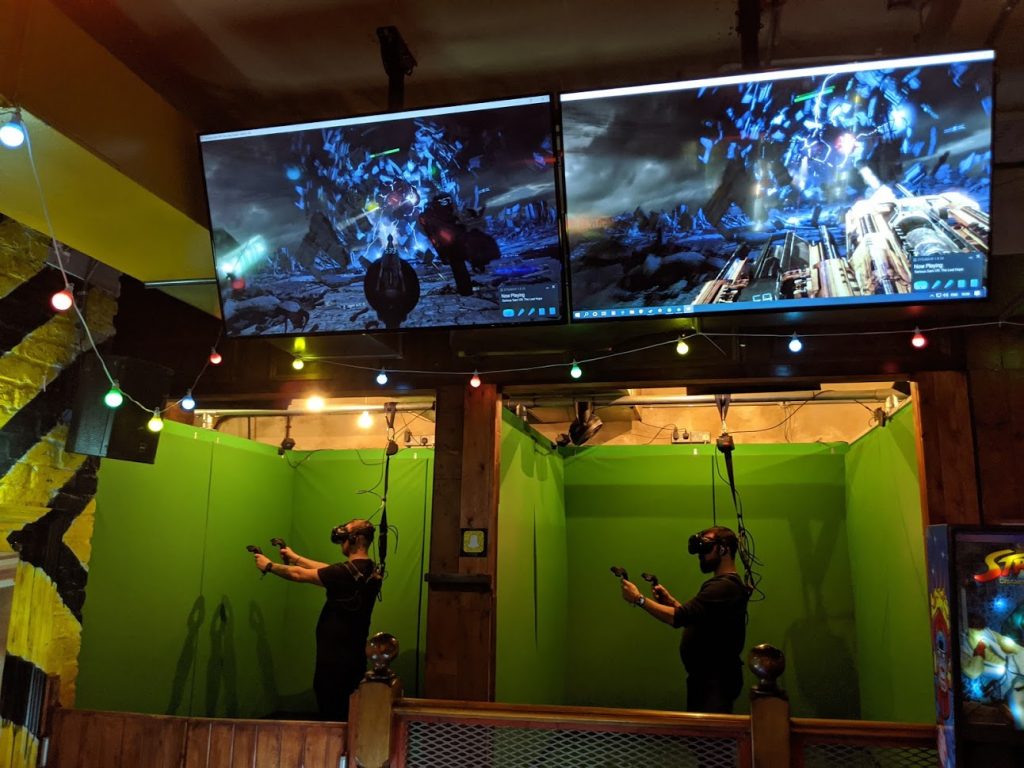 Worlds End Pub – Food, Drink & Virtual Reality