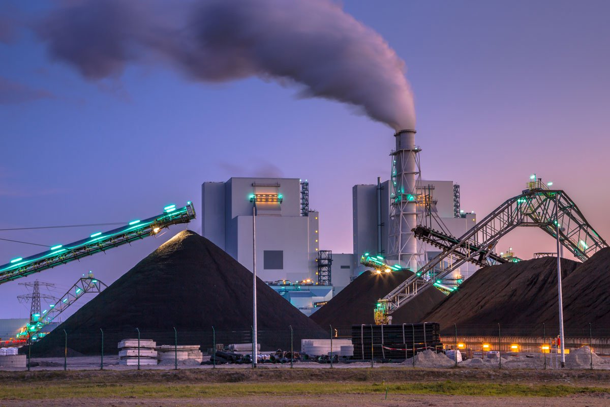 Coal Fired Power Stations fired up whilst Business Secretary no confidence petition started against Kwasi Kwarteng UK Business Secretary